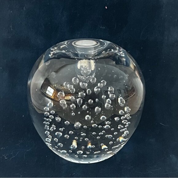 Apple Shaped Paperweight Clear Glass Bubbled - Picture 1 of 10